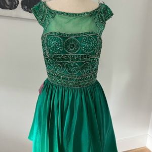 Sherri Hill green short dress size 12 new